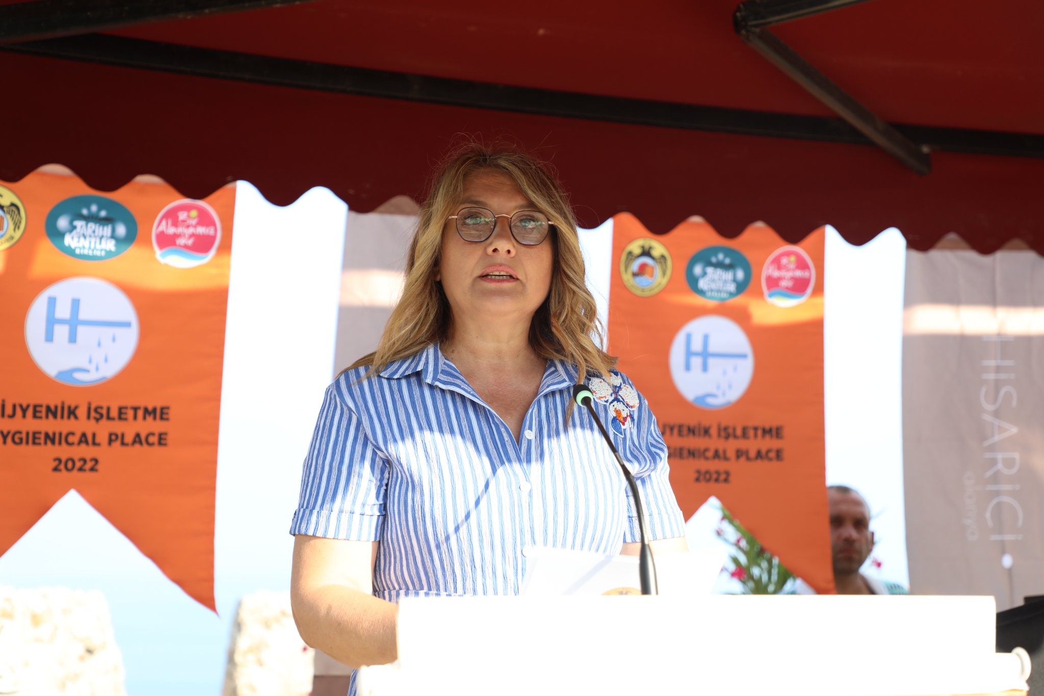 turuncu bayrak 33 müdire d1172
