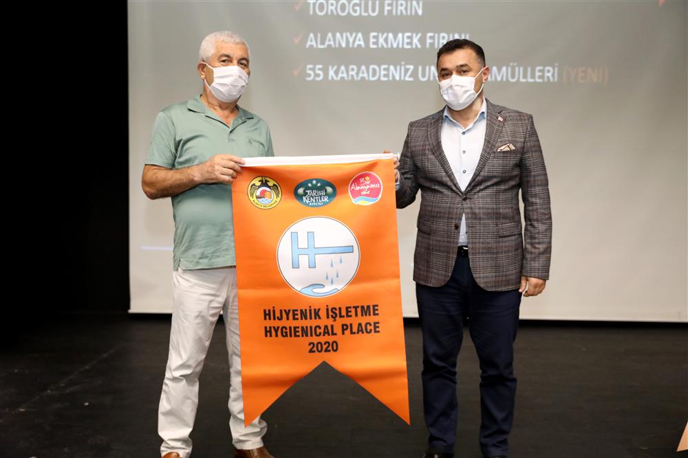 turuncu bayrak 8 178330480453454016 4b8eb