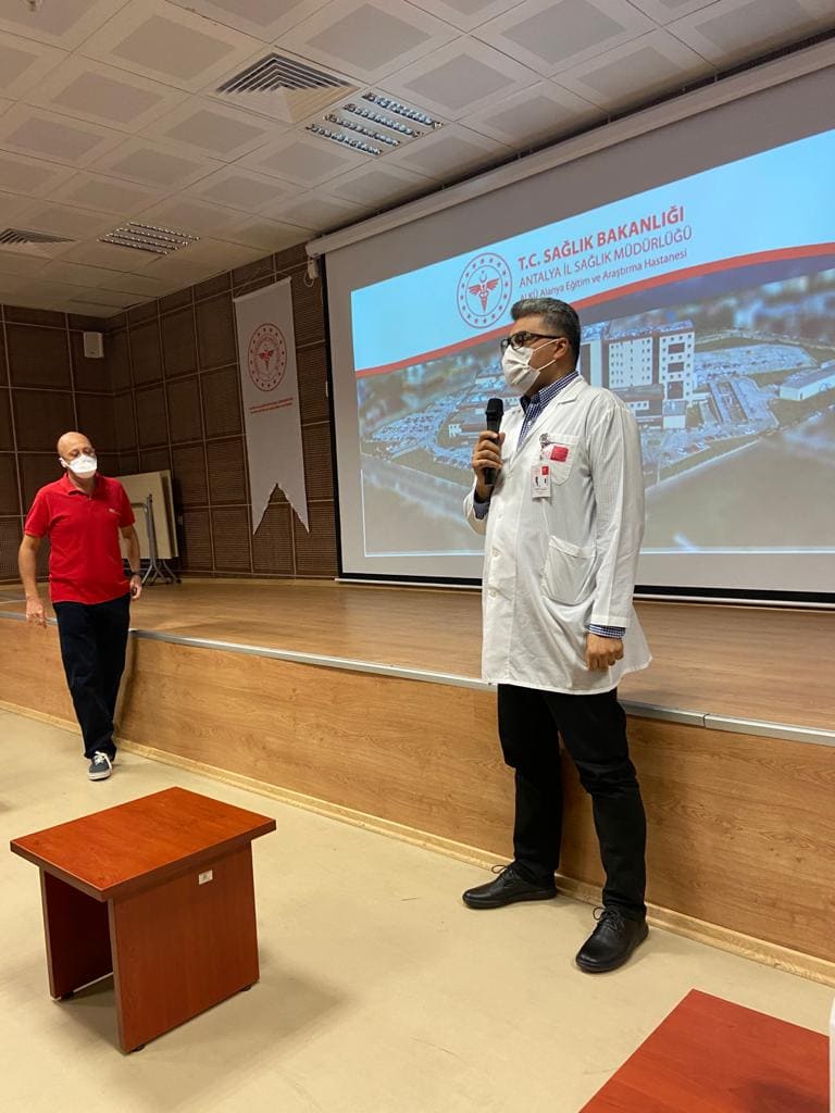 tıp öğrencileri 3 başhekim121040093 770742236836220 6470567648376793555 n 393bc