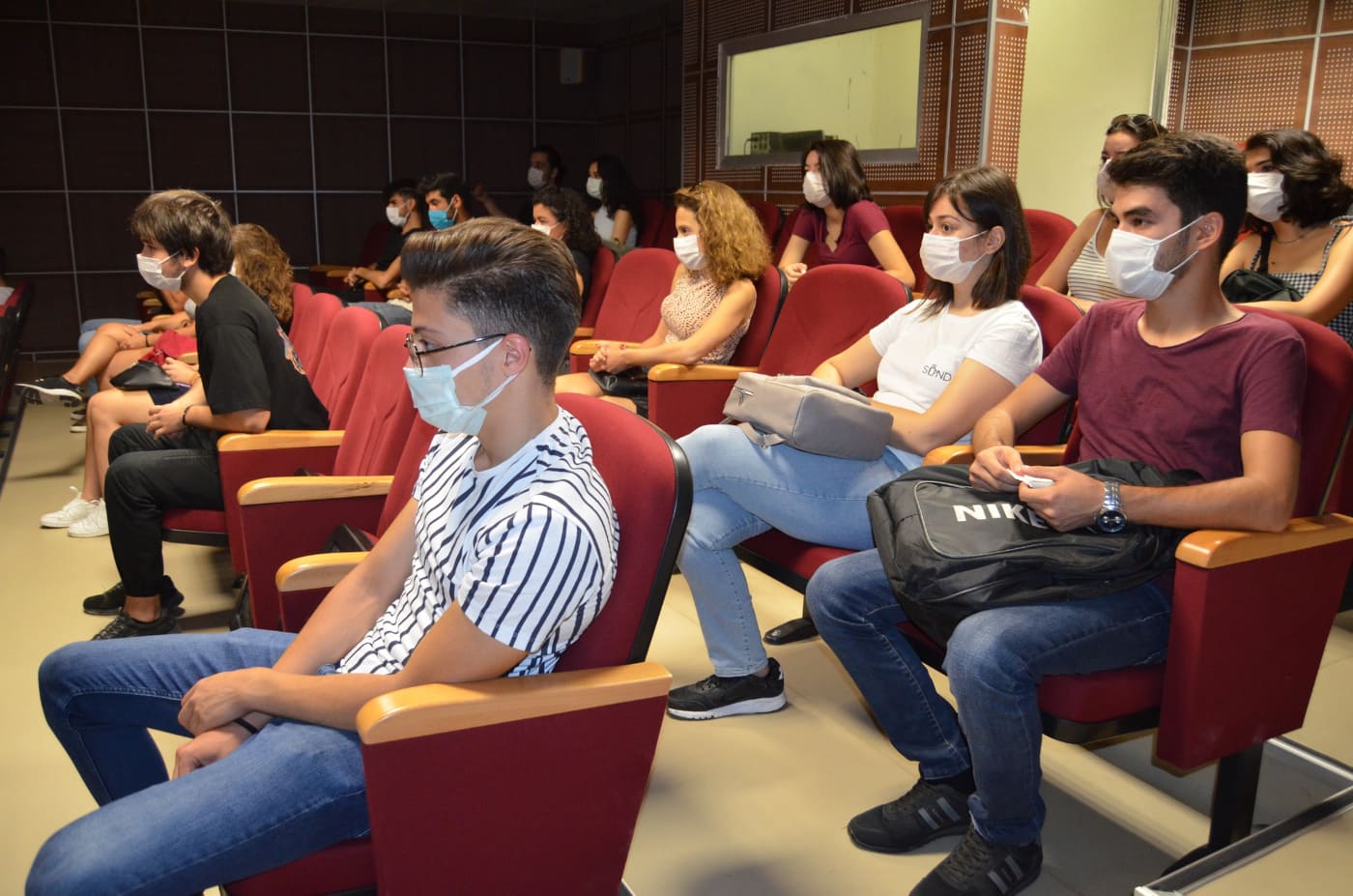 tıp öğrencileri 4 121047101 337438117360830 7802609244243564626 n 70be6