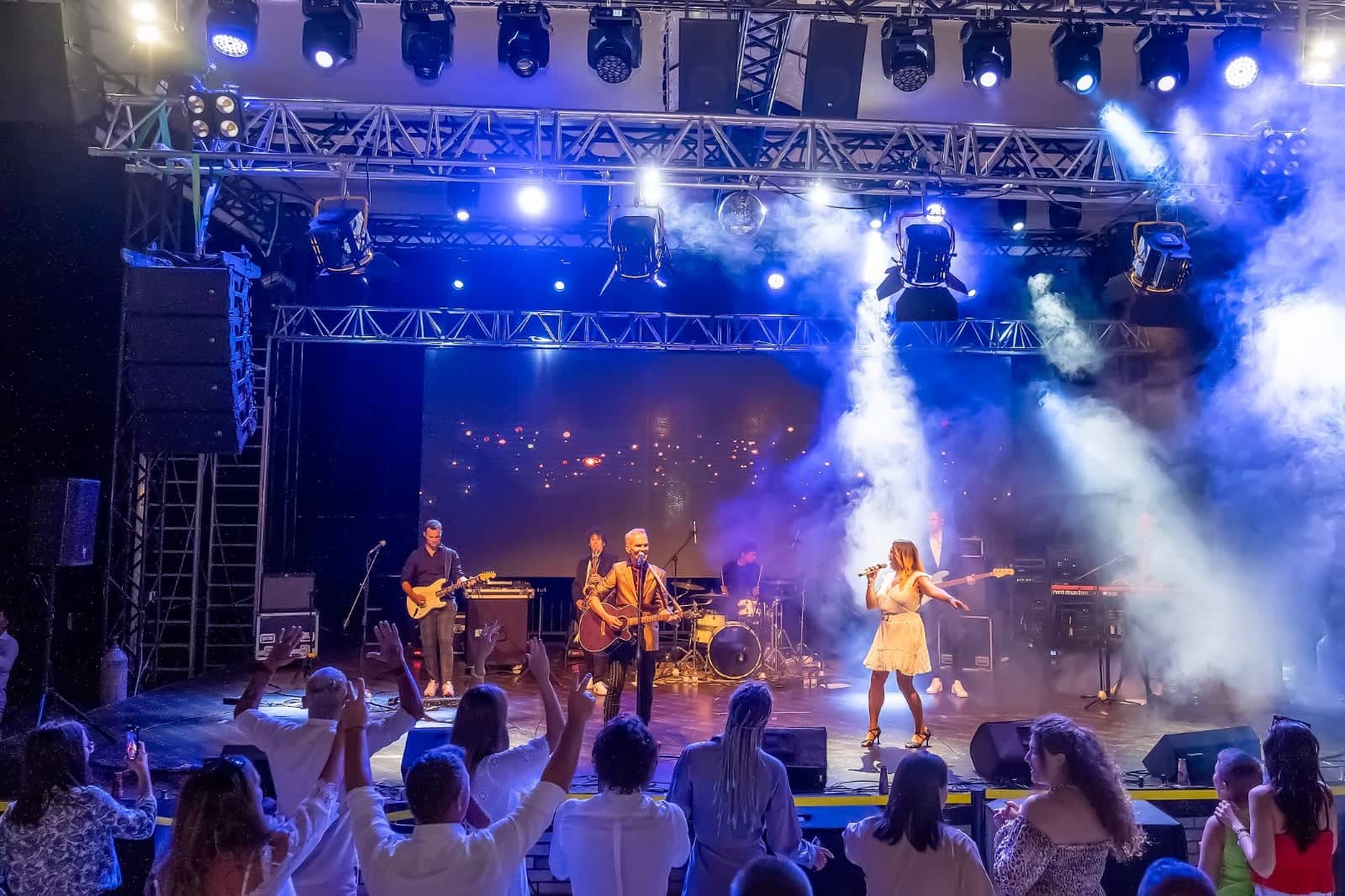 utopıa world 15 yaşında 8 e26e9