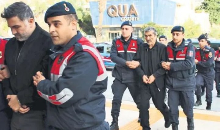 VAY VAAAYYY... DOKTORA BAK ÇETE BAŞI...