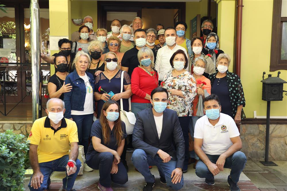 yaşlılar haftası ve yücel 4 c9853