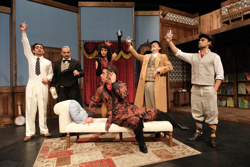 yoldan çıkan oyun tiyatro 4 09abd