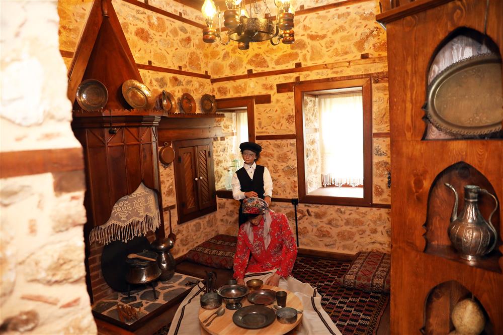 yucel odule doymuyor 2 bb610