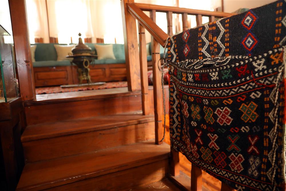 yucel odule doymuyor 4 99e4e