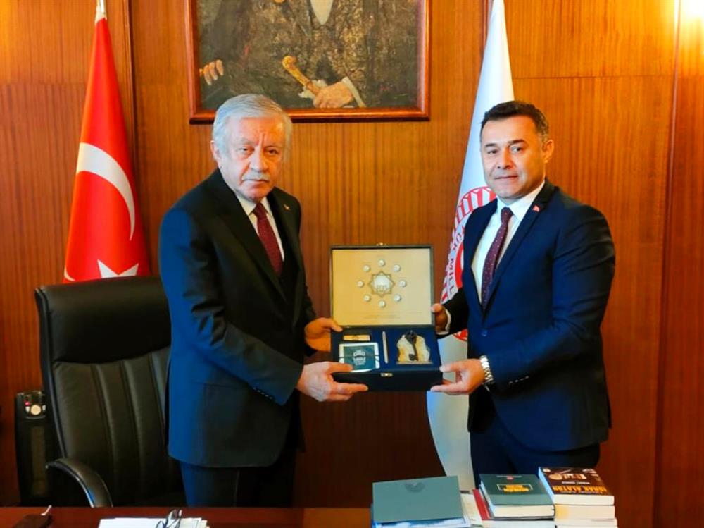 yücel Ankarada 2 24d77