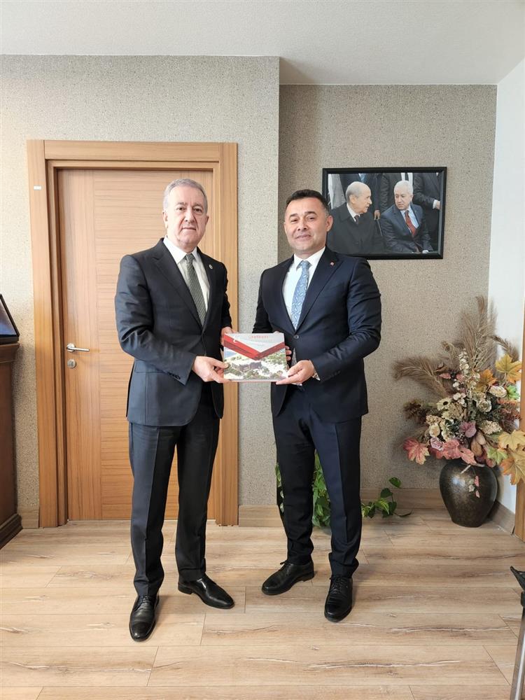 yücel bahçeliyi zayret etti 3 bdac4