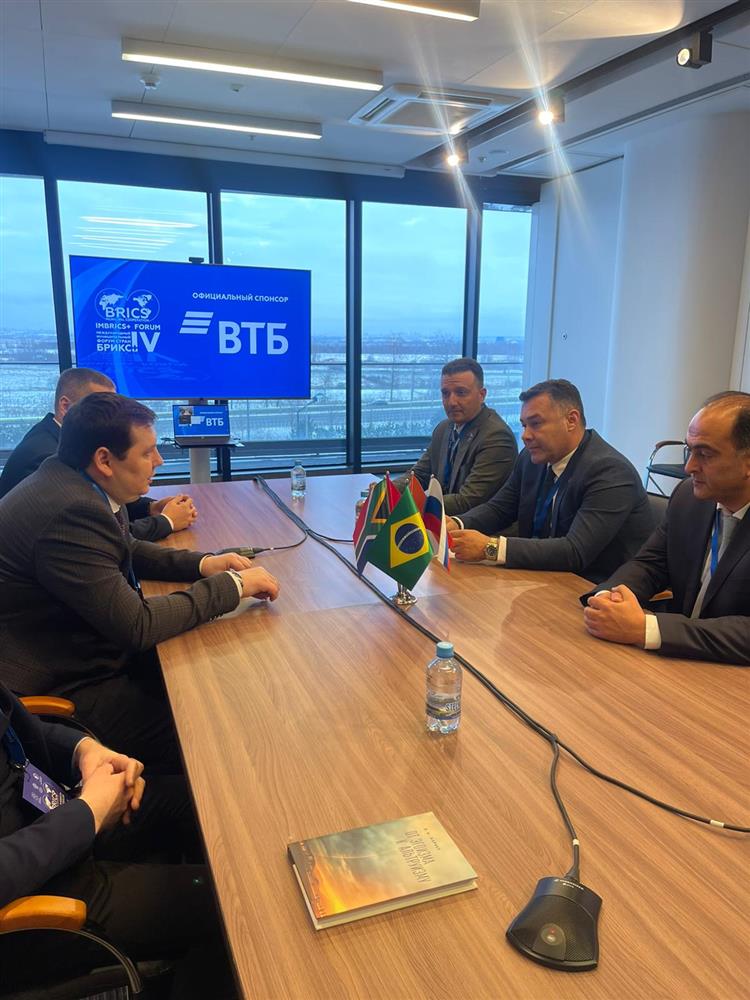 yücel rusyada 3 f7e7b