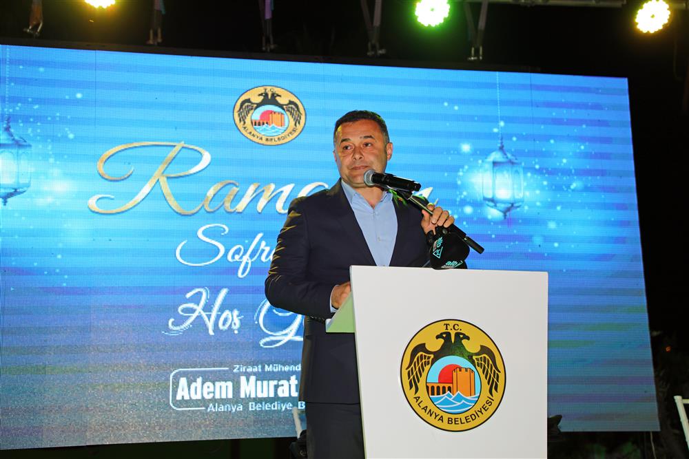 yücel ve personeli iftarda 5 başkan b4a02