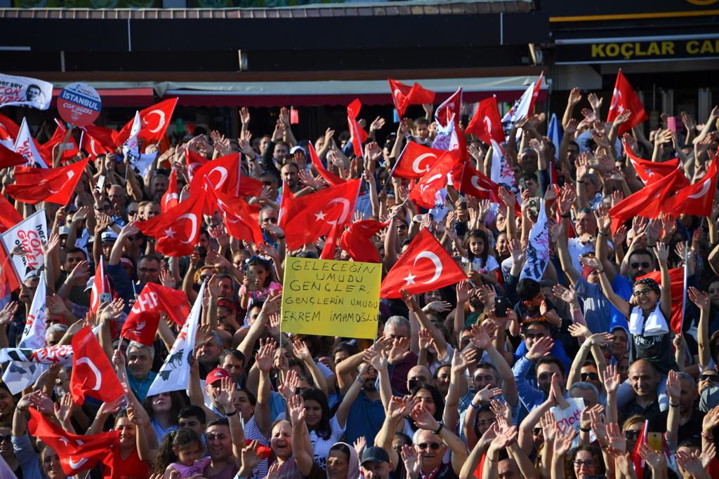 ÇEKMEKÖY 5 1558888089 PHOTO 2019 05 26 19 23 36 3 2065a