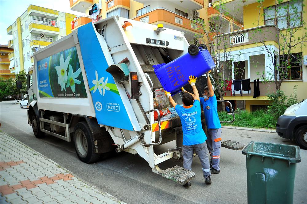 ÇÖP SAATİ 3 642829376465291872 e9e2e