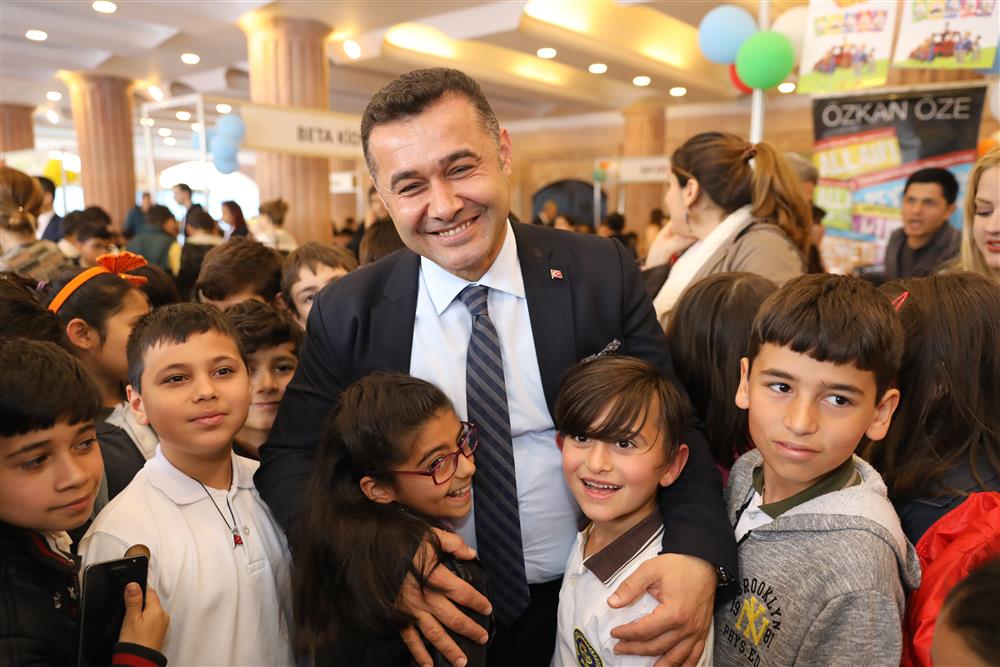 çocuk şenliği 5 başkan yücel cocuklarla cf3cc