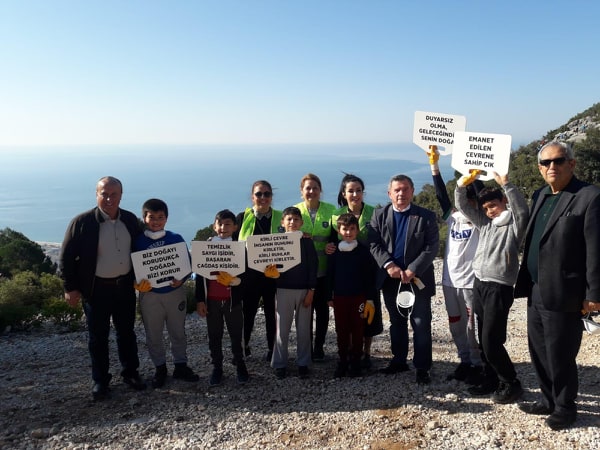 çocuklar çöp 2 87359870 2855458121208192 8272447985254662144 n 59030