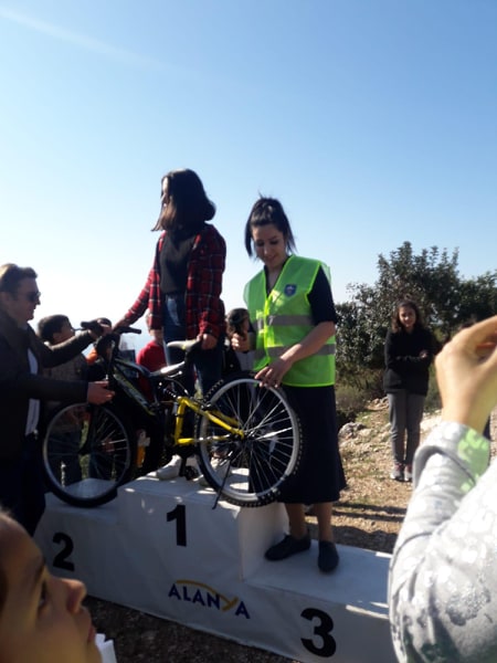 çocuklar çöp bisiklet87367557 189092659048271 2603563755556044800 n b7841