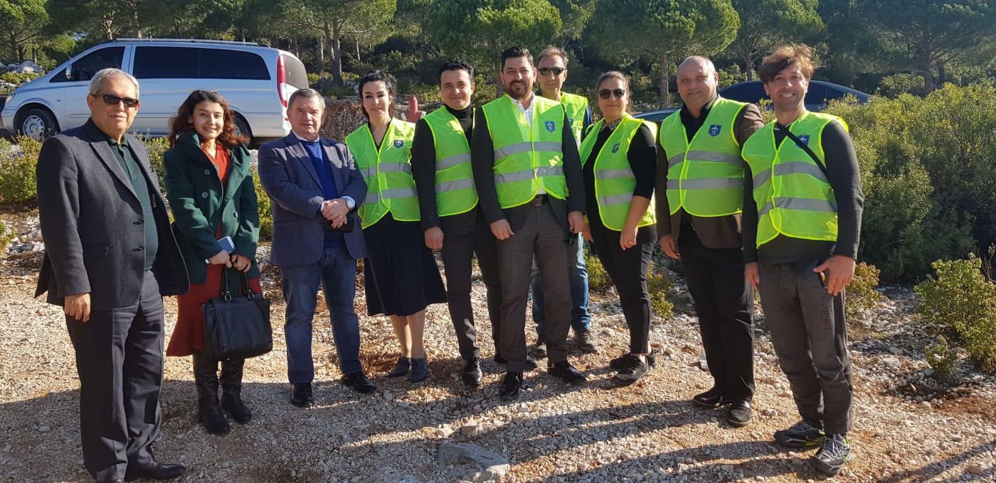 çocuklar çöp yönetim85166274 148568129598135 7664799392355844096 n 4aa01