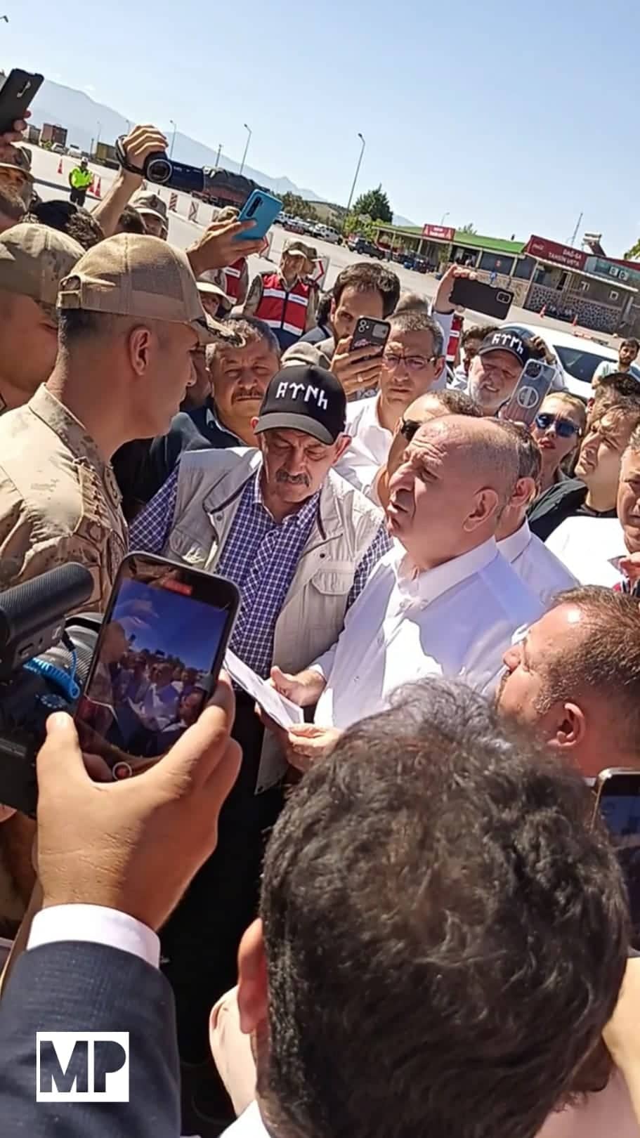 özdağı hataya almıyorlar 5 62b50