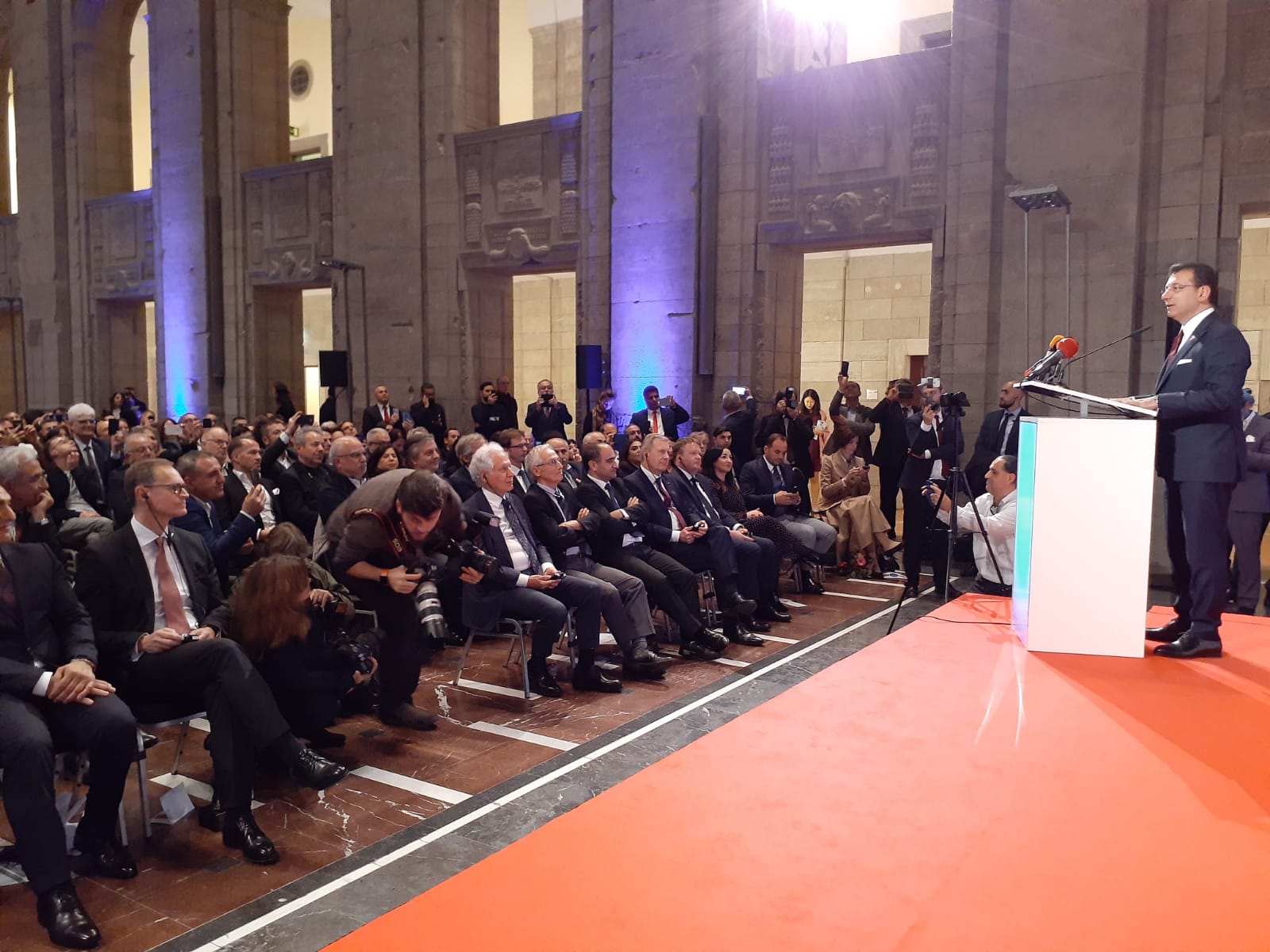 İMAMOĞLUNA ÖDÜL 51573243355 08112019 brln 2 1e86c