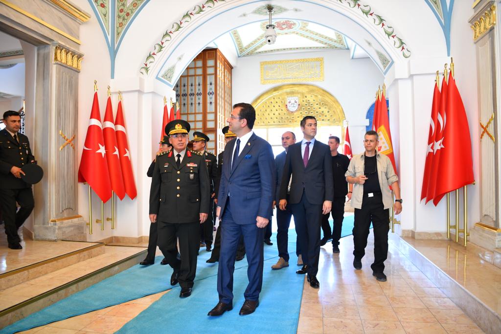 İMAMOĞLU 1.ORDU KOMUTANINI ZİYARET ETTİ3 1562064176 PHOTO 2019 07 02 13 12 48 1 05fb6