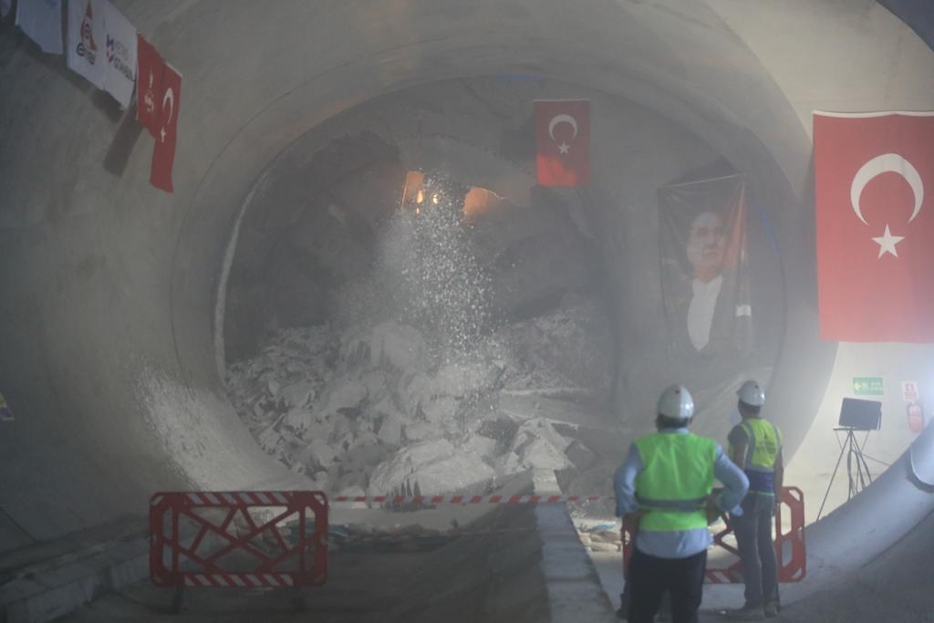 İMAMOĞLU METRODA 2 17102020mtr 7 63d87