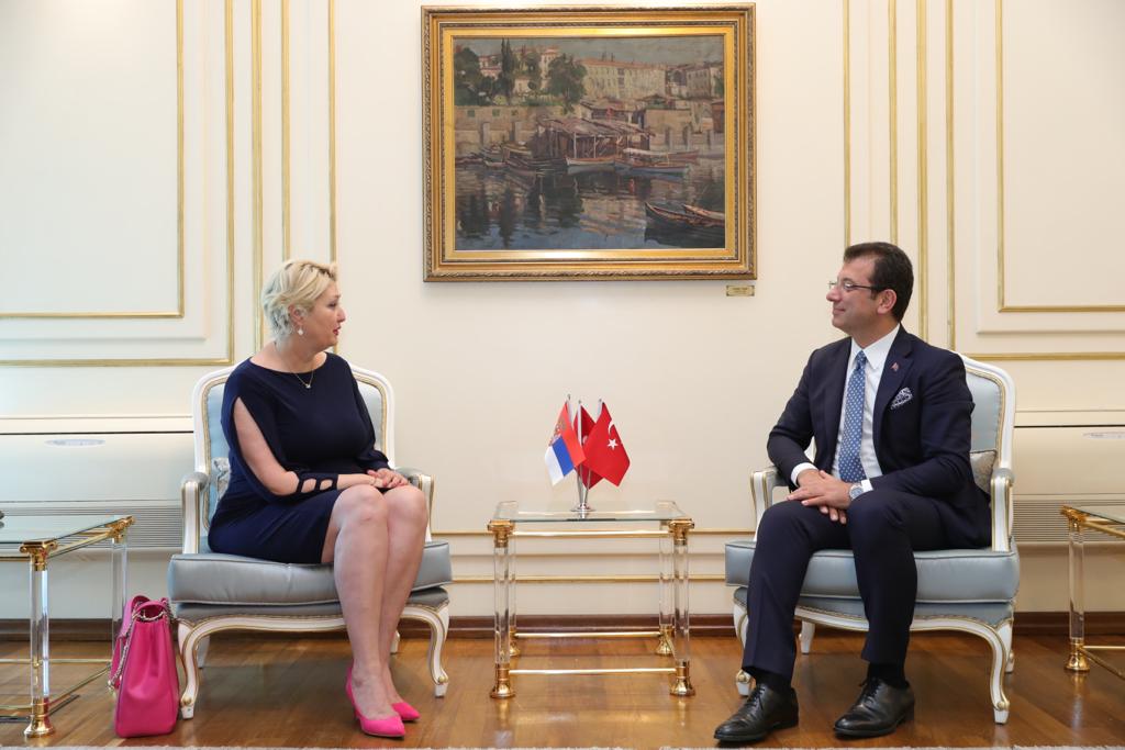 İMAMOĞLU VE YABANCI DİPLOMATLAR 2 1562770990 PHOTO 2019 07 10 17 59 18 b4c24