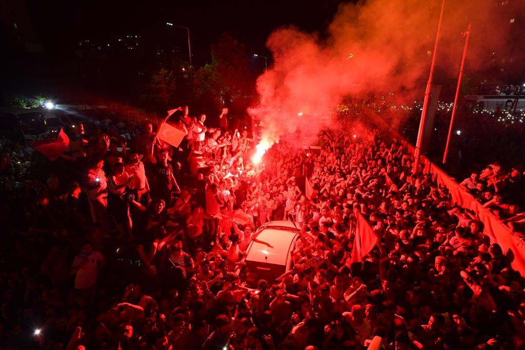 İMAMOĞLU ZAFERİ 12 1561371295 PHOTO 2019 06 24 13 08 10 e6e5e