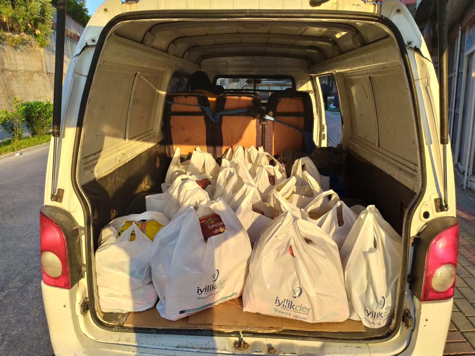 İYİLİK DERN ARABADA IMG 20200413 WA0037 1 8d9bd