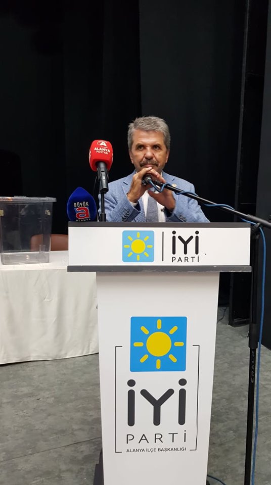 İYİ PARTİ KONGRE FERİDUN BAHŞİ 117385084 635384754049627 5999576147304536907 n b4b42