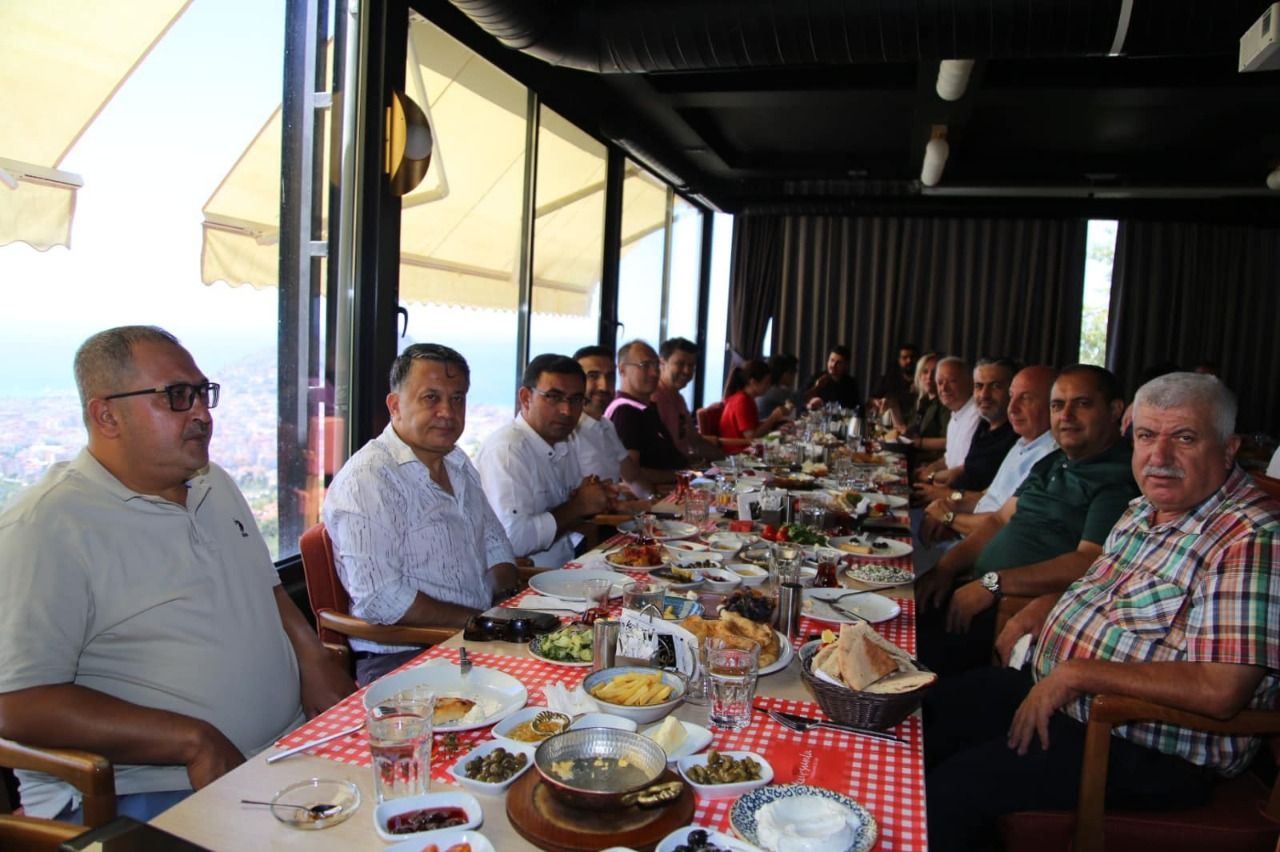 ŞAHİNİN TOPLANTISI 4 88995