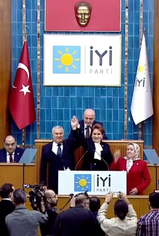 şahin resmen aday 3 11b79