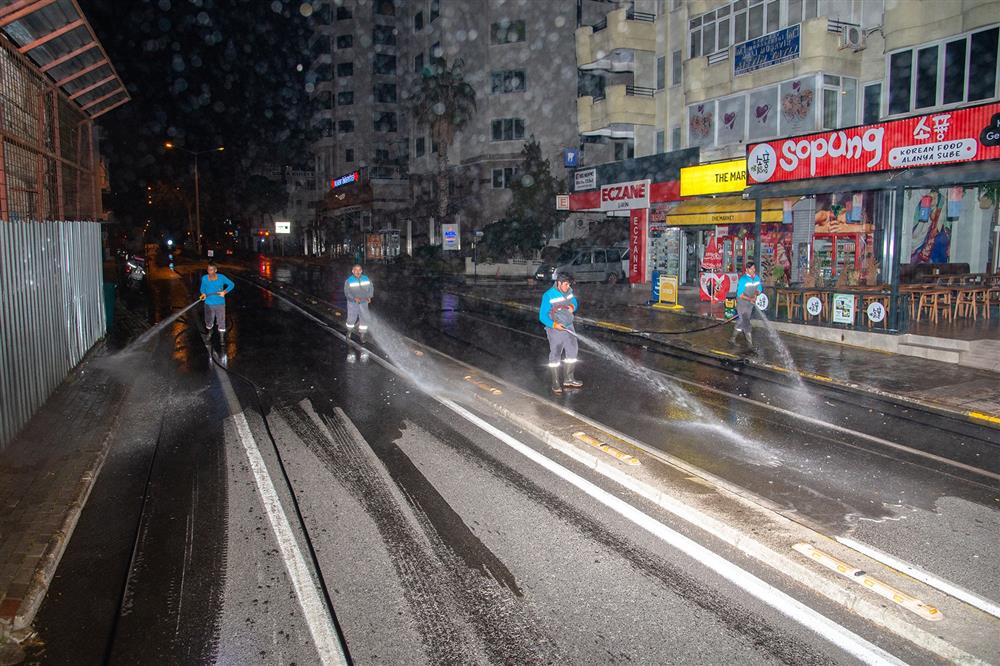 şehir yıkanıyor 3 556743808473884224 c3613