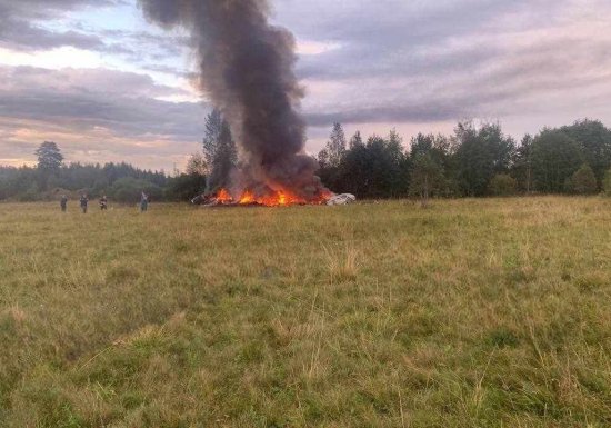 Что известно о крушении самолета в Тверской области, на борту которого числился Пригожин...